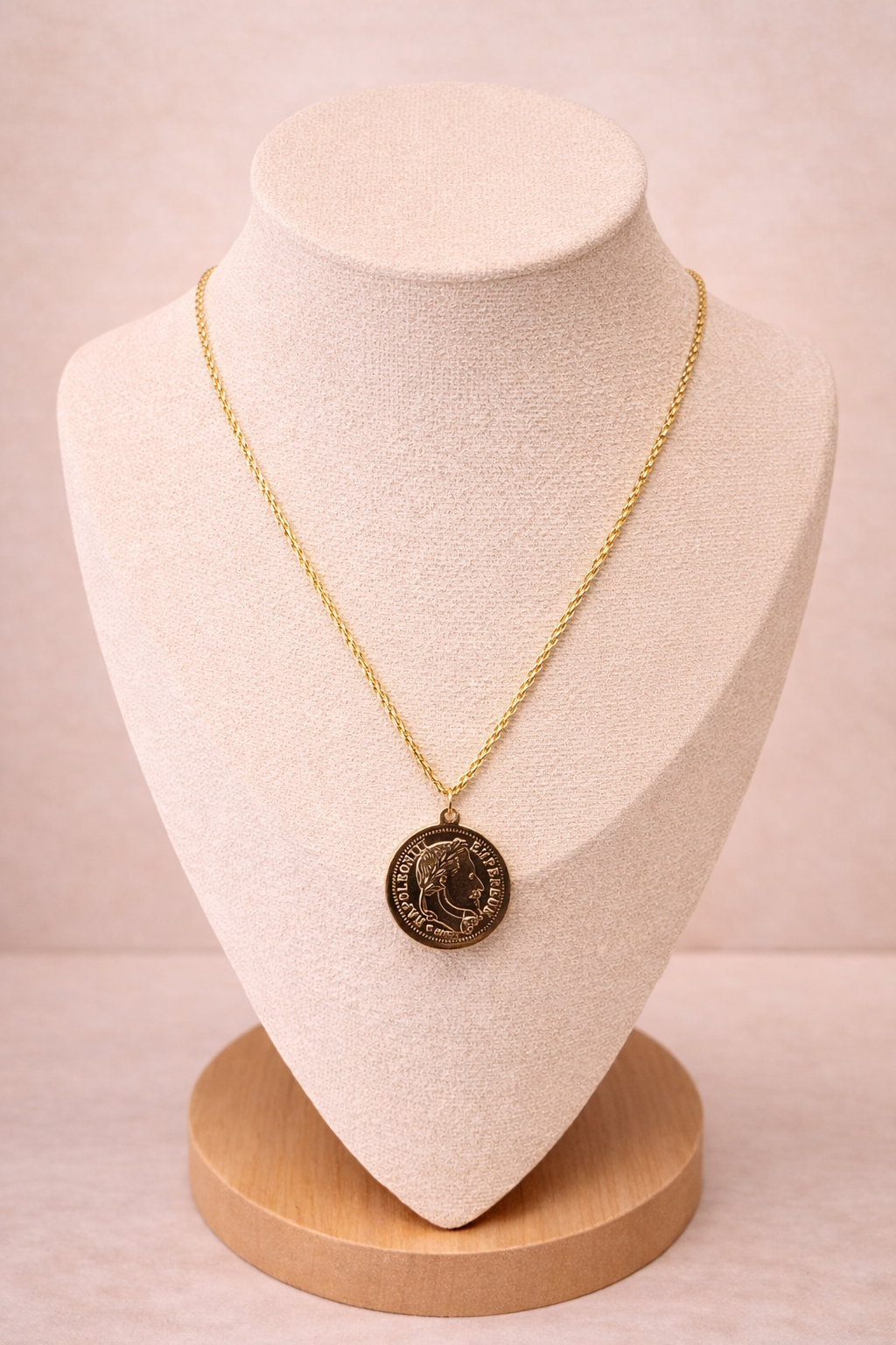 Coin Pendant Necklace